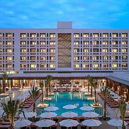 Hotel The Landmark Nicosia, Autograph Collection Nicosia